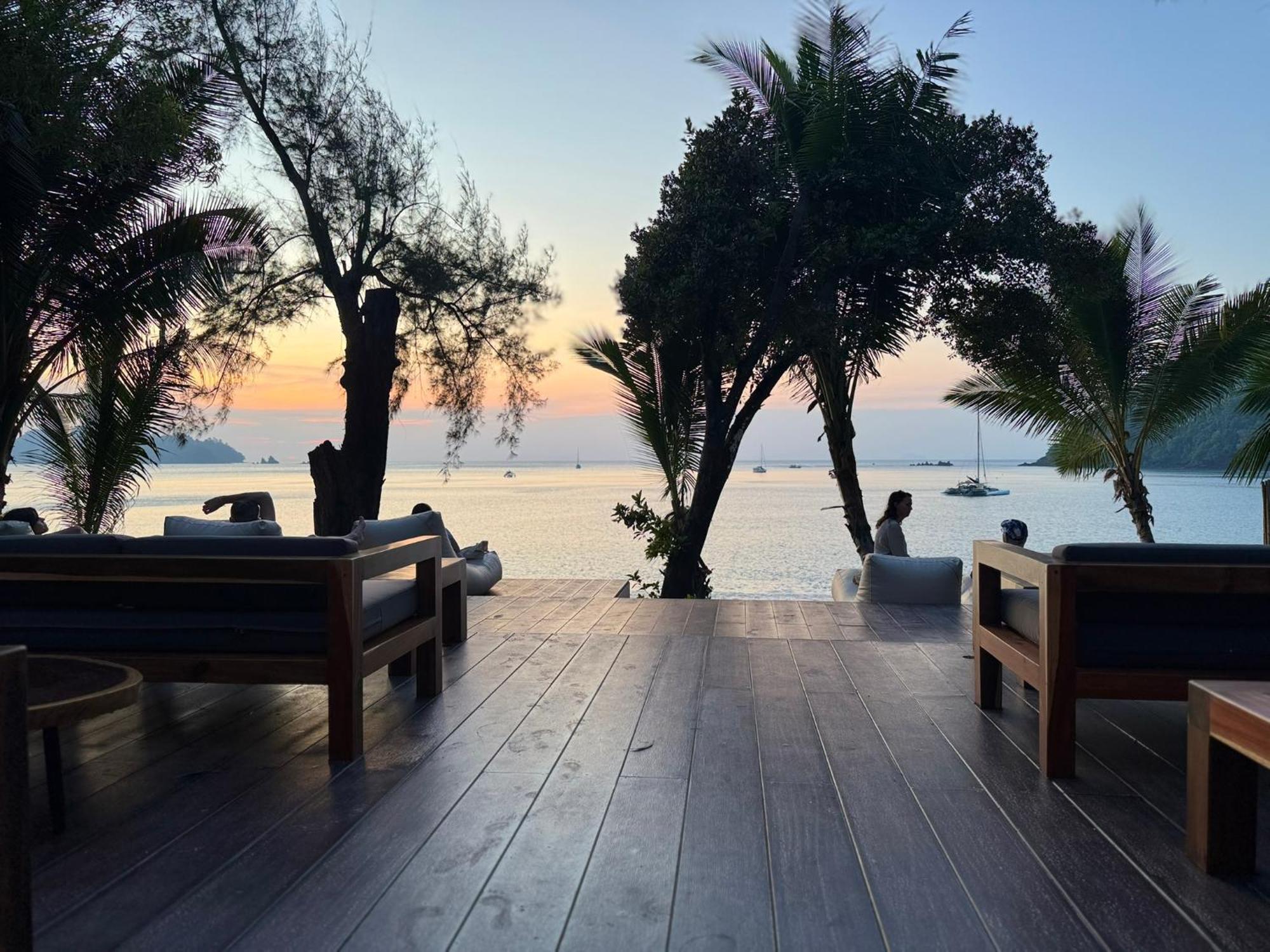 Sunny Cove Beach Resort Koh Phayam Ranong Exterior photo